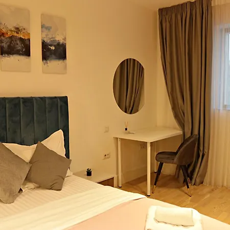 102 Hideaway I 1 Bedroom In Aviatiei Апартаменти *